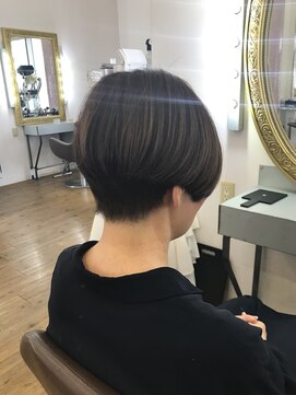 コワファースト 別府 前下がりショート