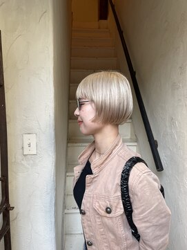 ルイス(Lewes) ブロンドボブ