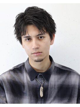 アーリー(Ali'i) アップバングショート刈り上げツーブロック