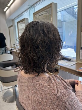 アッシュ 下北沢店(Ash) ミディアムウルフパーマ