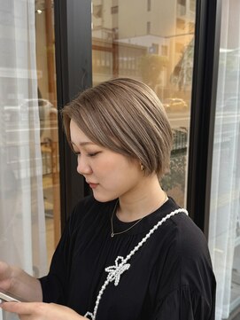 フィーカ(fika) 【takumi】透け感アッシュベージュ〇