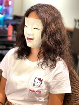 コマ(coma)&nbsp;【coma中野】似合わせカットハードウェーブロングマロンベージュ