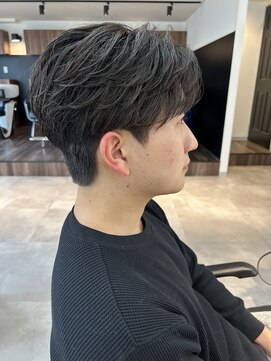 シーフ 千葉(Cyf) MEN’S HAIR/サーフカール/刈り上げセンターパート/下田優也