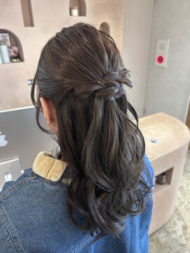 ユッカ 梅田(YUCCA) 【 YUCCA 】大人可愛い20代30代40代 ミディアム/レイヤーカット