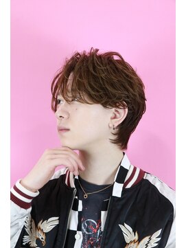 オーシャントーキョー 大阪(OCEAN TOKYO) 韓国ヘアカルマパーマコンマバングセンターパート黒髪ウルフ