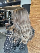 ラピス 横浜(Lapis)&nbsp;Hミルクティーベージュシールエクレイヤーカットハイライト