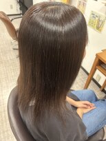 クシロビューティー 艶髪ミディアム髪質改善ストレート