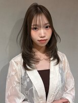 カルマ(KARMA)&nbsp;軽レイヤーとオリーブベージュ