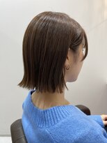 ソワリー 栄(THOiRY) 切りっぱなしボブ/ブリーチなしミルクティブラウン