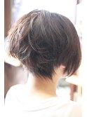 前髪なし＊前下がりモードショート