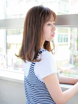 ルティア(Lutia) ベージュカラー ワンレン 大人かわいい★★