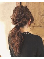 ムードコア(mu;d-Coa) 【寺澤千春】 結婚式の二次会ヘア ゆるポニー