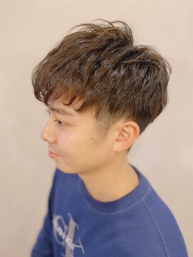 サンジュウナナドシー 大宮東口店(37.0℃) ツーブロック×マッシュ