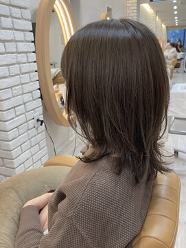 アドラーブル けやき通り店(adorable) ミディアムウルフ【シークレットハイライト】20代30代40代