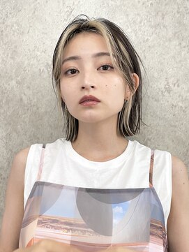 サンク 原宿 表参道(cinq) フェイスフレーミングショート前髪あり40代インナーカラーボブ