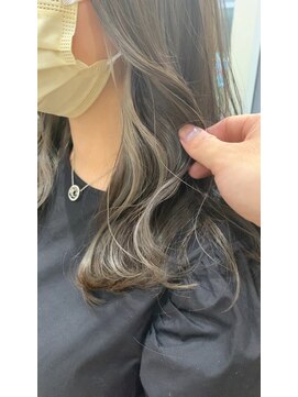 ヴィーヴォ 天六店(VIVO) 【VIVO】神田康之 インナーカラー ミルクティーベージュ