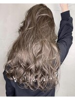 アルカナ 明治神宮前原宿(ARCANA)&nbsp;ホワイトベージュ　ケアブリーチ　デザインカラー　ハイライト