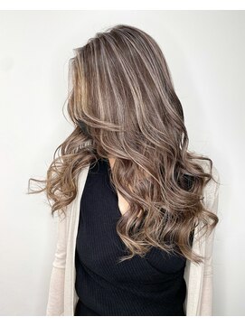 エリーツ 表参道(elyts) コントラストハイライト