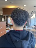 刈り上げパーマスタイル