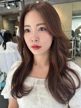 ティア(Tia.) 縮毛矯正/髪質改善トリートメント/ミディアムヘア/グレージュ