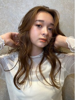 ラバーズ(LOVERS)の写真/【LOVERS】経験豊富なStylistの高い技術で、朝もラクにキマるお洒落Hairが大人女性から支持♪[日野/豊田]