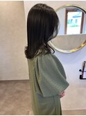 暗髪　オリーブグレー　透明感 赤み消し