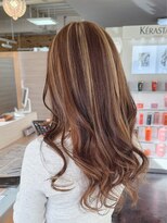 キャパジャストヘアー(CAPA just hair)&nbsp;目立つハイライト・巻き髪ロング