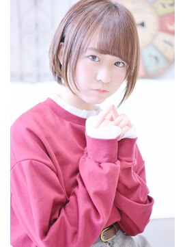 メイズ(MAZE) 多い髪もスッキリまとまる小顔ショートボブ