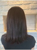 毛先まで潤いとツヤが満ちる◎ナチュラルストレート