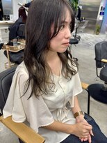 ゼスト 八王子店(ZEST) ダークなモノトーン×インナーカラー!美由紀