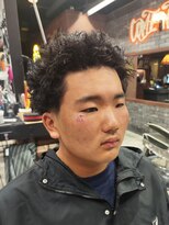 フォーコーナーズカットショップスリーセント 栄(FourCornersCutShop 3/cent)&nbsp;仏陀パーマ/ブッダパーマ/テーパーフェード/スパイキーショート