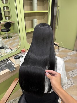 イオエ 西梅田(ioe) ブリーチなしカラー／髪質改善/ミルクティーベージュ/小顔へア