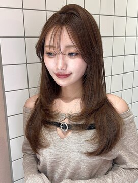 ルームバイシー 新宿(Loom. by Sea) 〇ミディアムレイヤー×似合わせカット