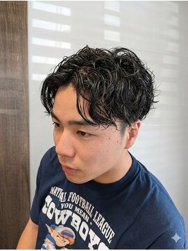 ワンワンオー バーバーショップ コンチネンタル(@110 BARBER SHOP continental) フェザーショート
