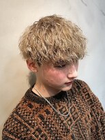 メンズサロン ガウディ 三宮店(men's salon Gaudi) 波巻きスパイラルパーマ×ハイトーンミルクティベージュブロンド