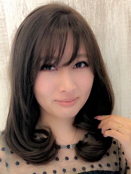 ヘアーアンドネイルアールエイチ(hair&nail RH)の写真/第一印象を決める顔周り!ベテランスタイリストによる巧みなカット技術で≪あなた史上一番のstyle≫を叶える