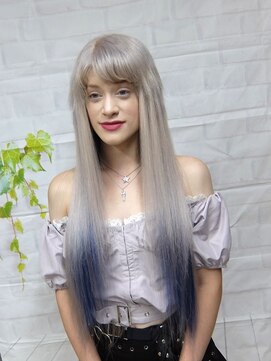 エクステ専門店ミキ 横浜店(MIKI) アニメ女優小顔ヘア♪透明感ホワイトグレージュ×青インナー♪