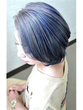 マティーナ ヘアー 池袋(Matina hair) 【派手髪☆彡シルバー×ブルー】