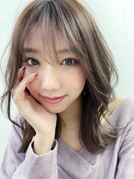 ケーツー心斎橋 クイーンズガーデン バイ ケーツー(K two QUEEN'S GARDEN by K two) 外ハネくびれミディ3/心斎橋&難波&なんば