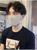 ◇センターパート 韓国ヘア ニュアンスパーマ トランクスヘア
