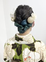 シアー(sheer) 《sheer /氏家》＃三つ編み＃アップスタイル＃卒業式