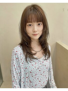 スニュウ(snuw) 【snuw mina】レイヤーカット/顔まわりレイヤー/透明感カラー