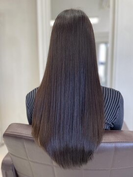 リファインド ギフト ヘアー ステージ(Refined gift HAIR STAGE) ロングスタイル髪質改善ウル艶フローディア