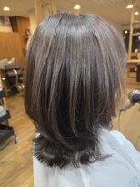 リビングヘアルーム(LIVING HAIR ROOM) 表面レイヤー