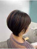 大人かわいいショート