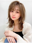 30代40代ウルフレイヤーハッシュカット×グレージュ