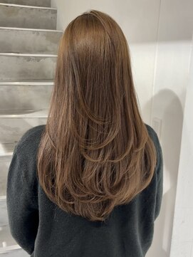 ヨーク(YOKE) レイヤーカットダブルカラー中明度ヘーゼルベージュ髪質改善