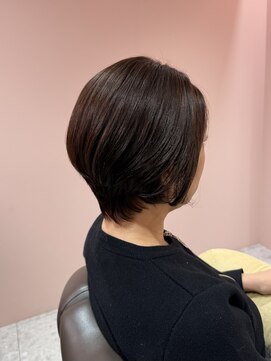ルーム シンサイバシ(room shinsaibashi) パサつき・広がり解決◎ツヤくびれショート