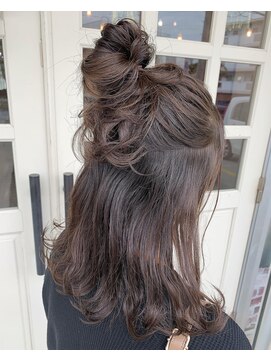 ヘアアンドメイクグラチア(HAIR and MAKE GRATIAE) 透け感color