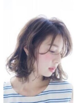 ランシアシャンデ(lansia chande) ゆるふわナチュラルボブ